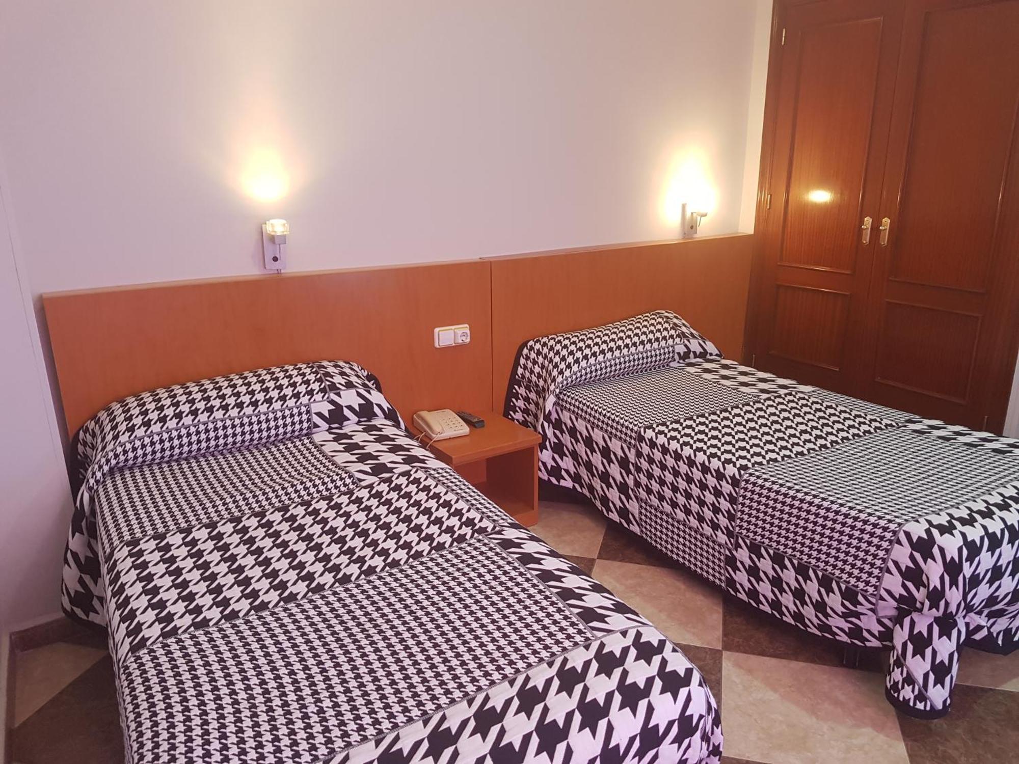 Hotel Juan Carlos 또레비에하 외부 사진