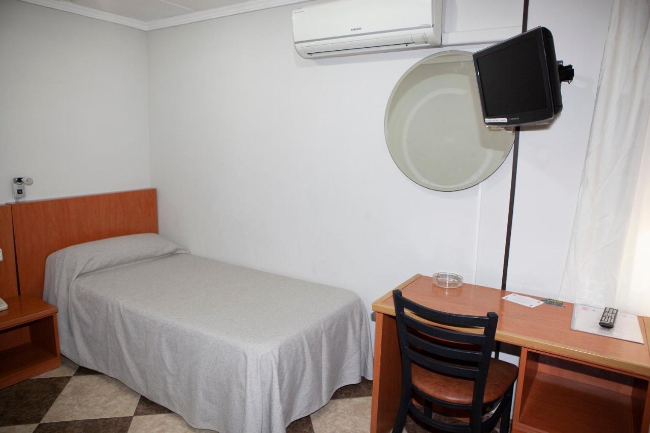 Hotel Juan Carlos 또레비에하 외부 사진